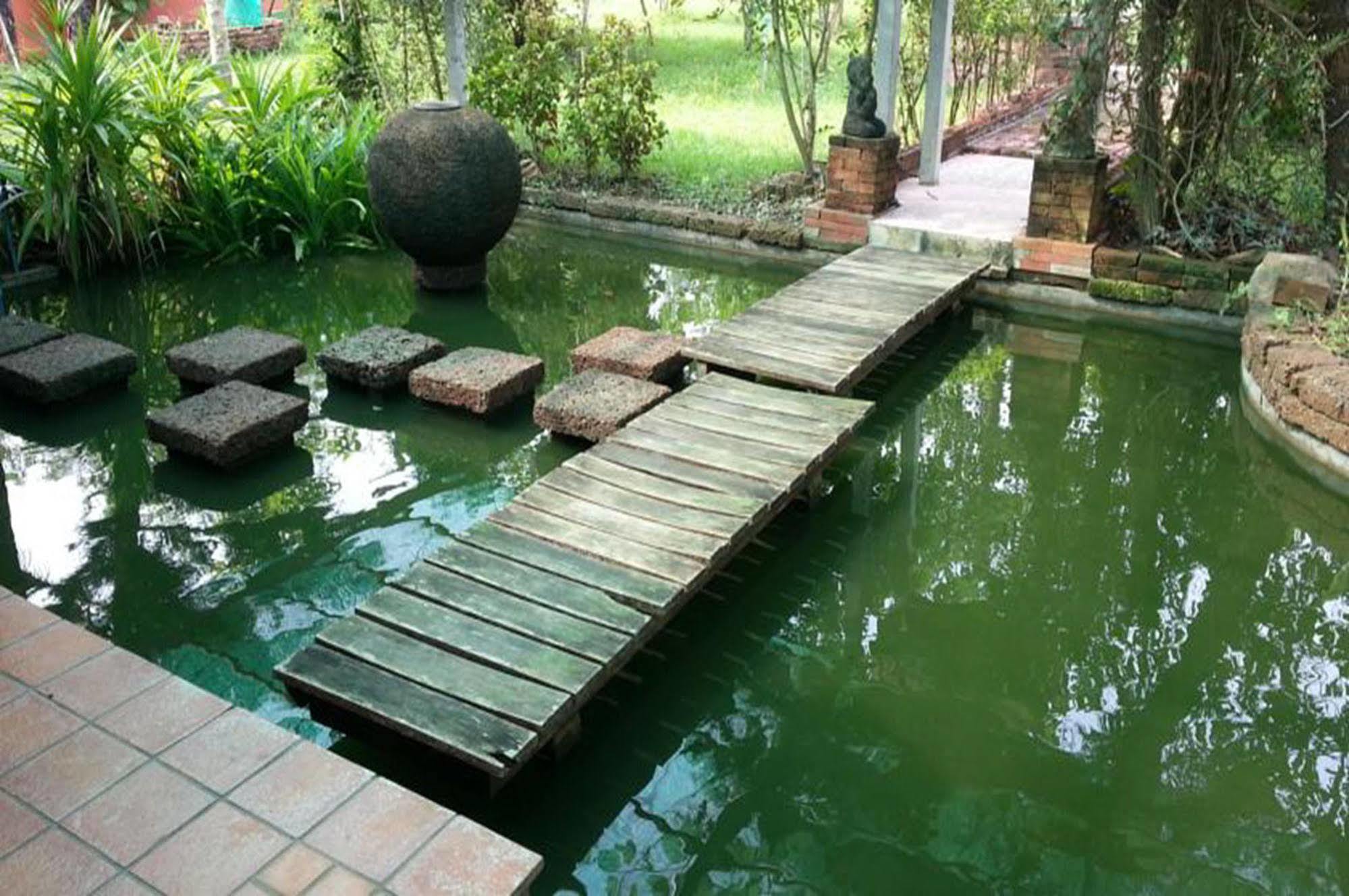 Rim Nam Kong Homestay Pak Chom Exterior foto