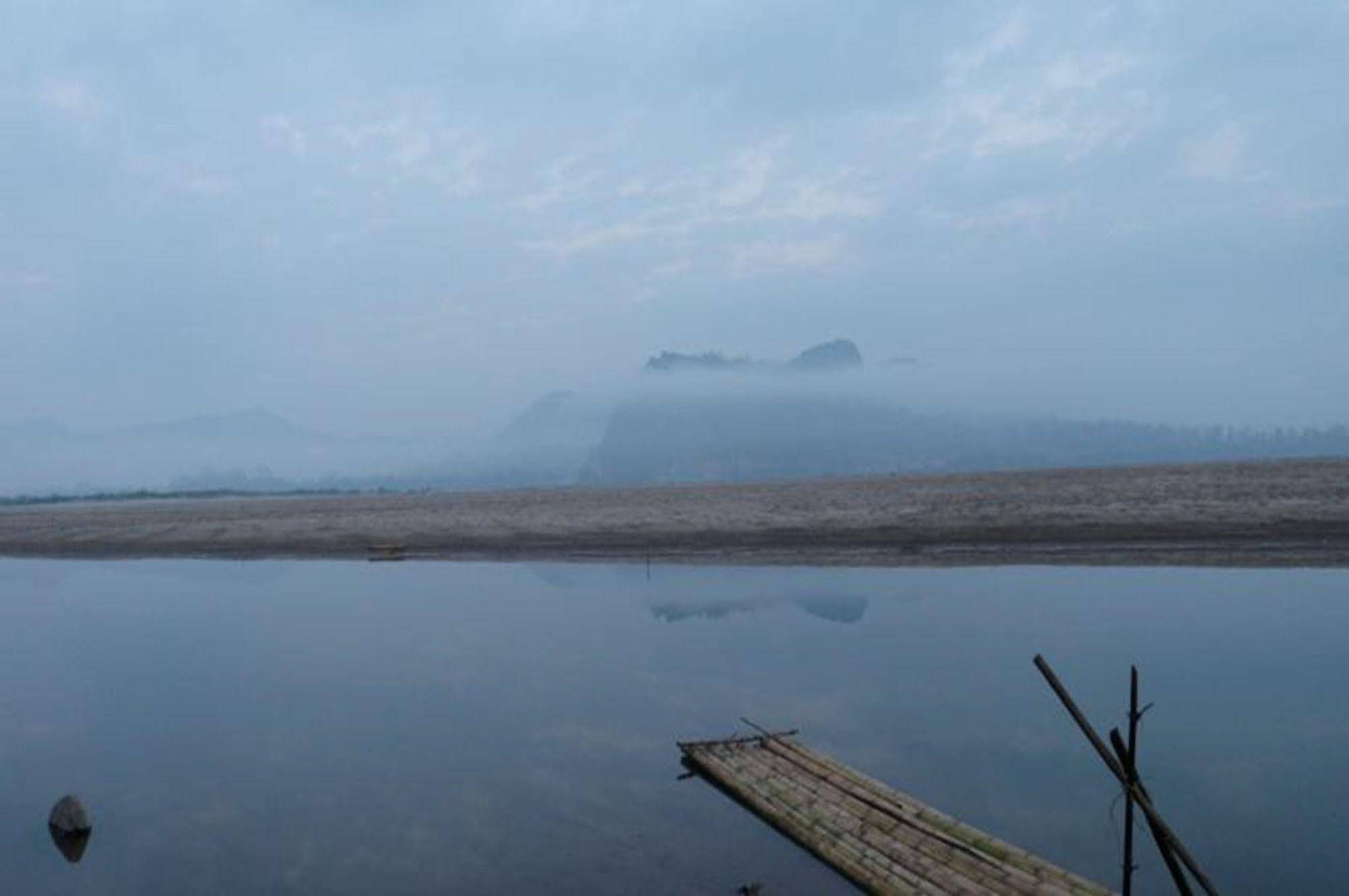 Rim Nam Kong Homestay Pak Chom Exterior foto